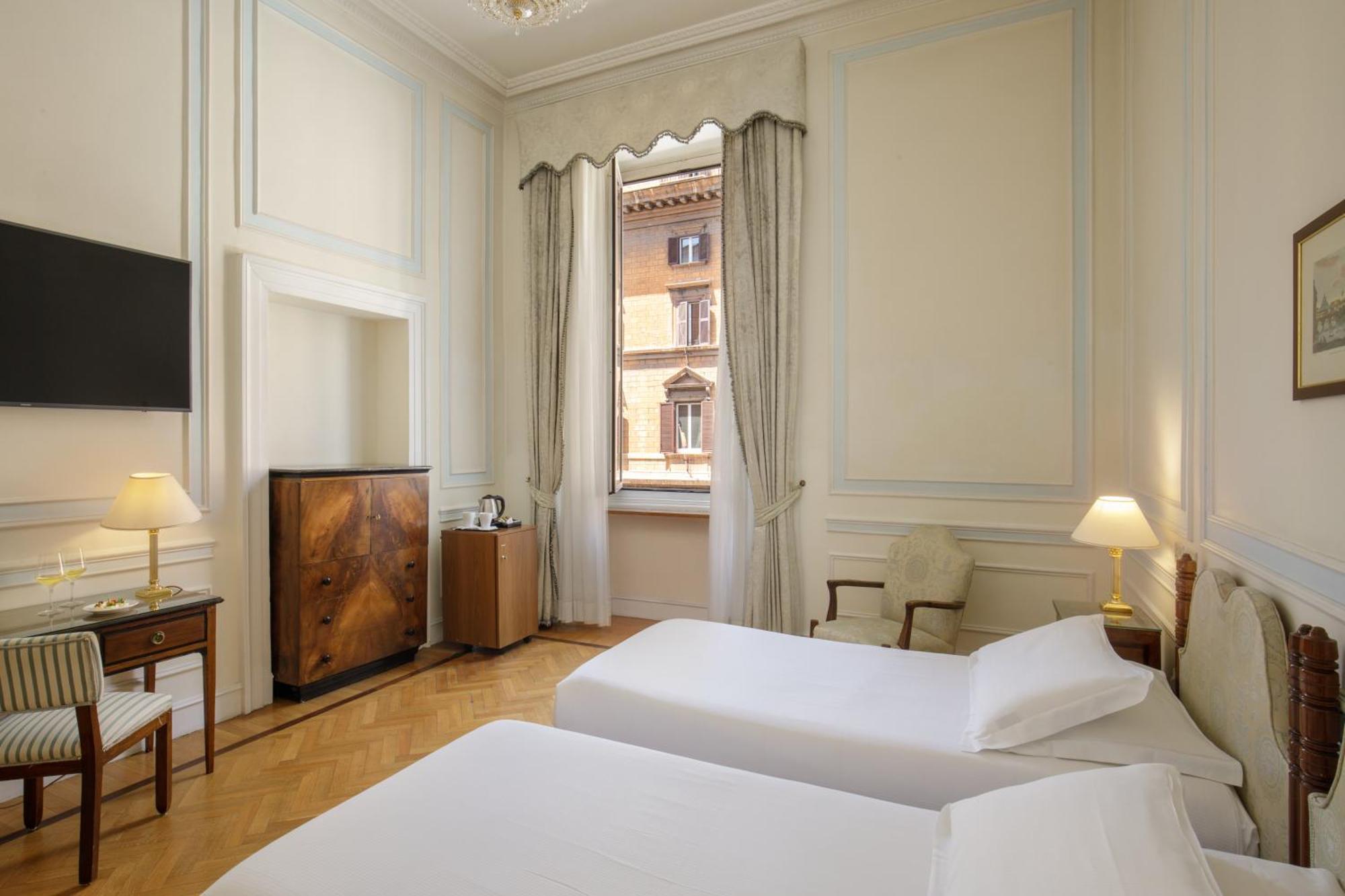 Hotel Quirinale Rome Exterior photo